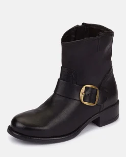 Best Flat Booty MONS-001 Black Ankle Boots