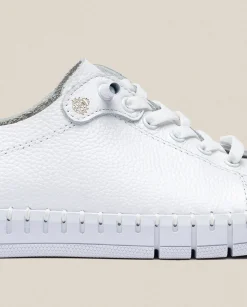 Fashion Flat Shoe FLOW-004 White Sneakers
