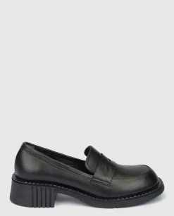 New Heeled Shoe Yumara 001 Black Shoes